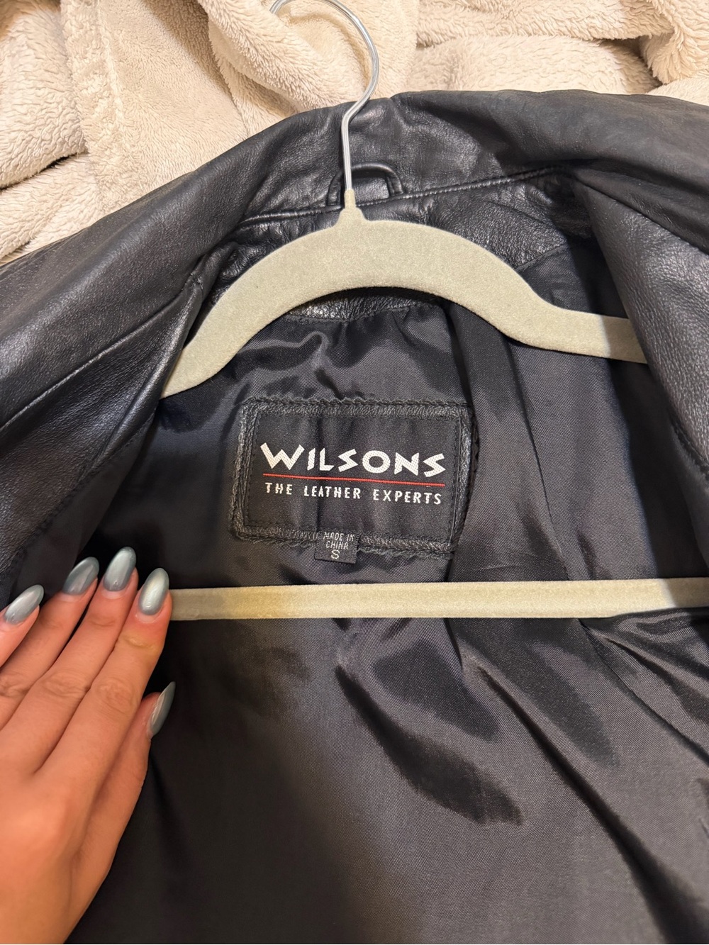 Wilson Black Double-Breasted Leather Blazer - Picture 5 of 6